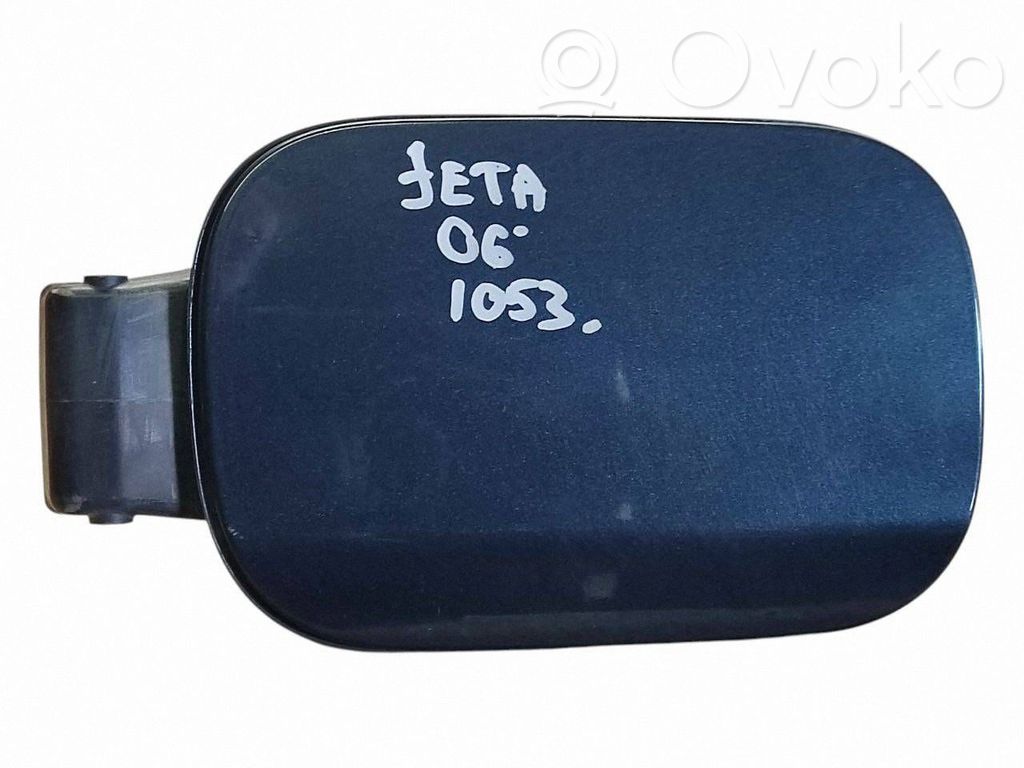Volkswagen Jetta V Klapka wlewu paliwa