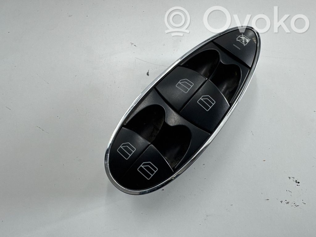 Mercedes-Benz E W211 Comutator comandă geamuri electrice