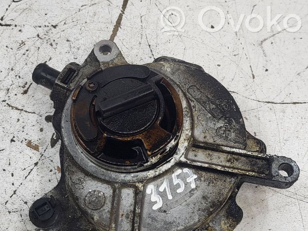 Audi A4 S4 B7 8E 8H Pompe à vide 