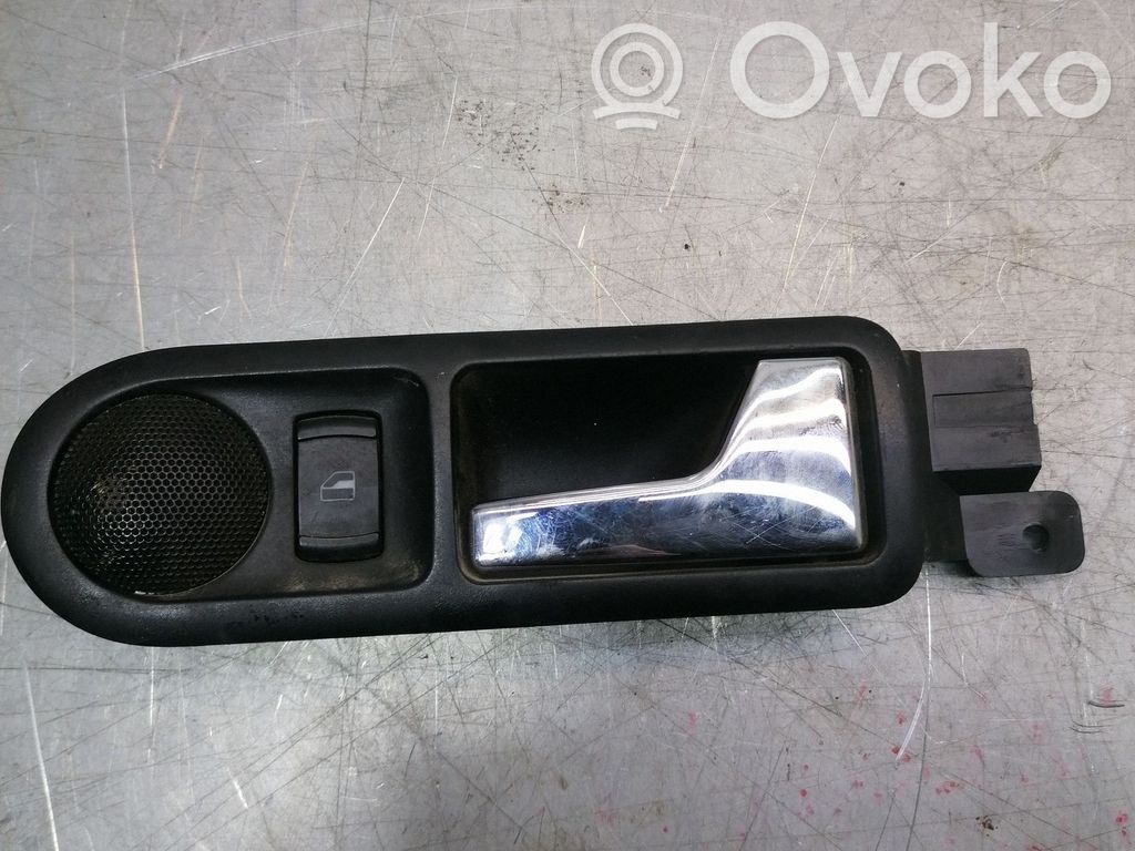 Volkswagen Golf IV Manecilla interna puerta trasera
