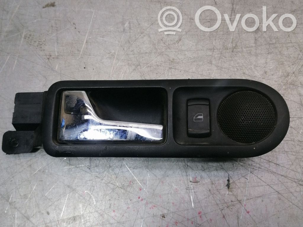 Volkswagen Golf IV Takaoven sisäkahva