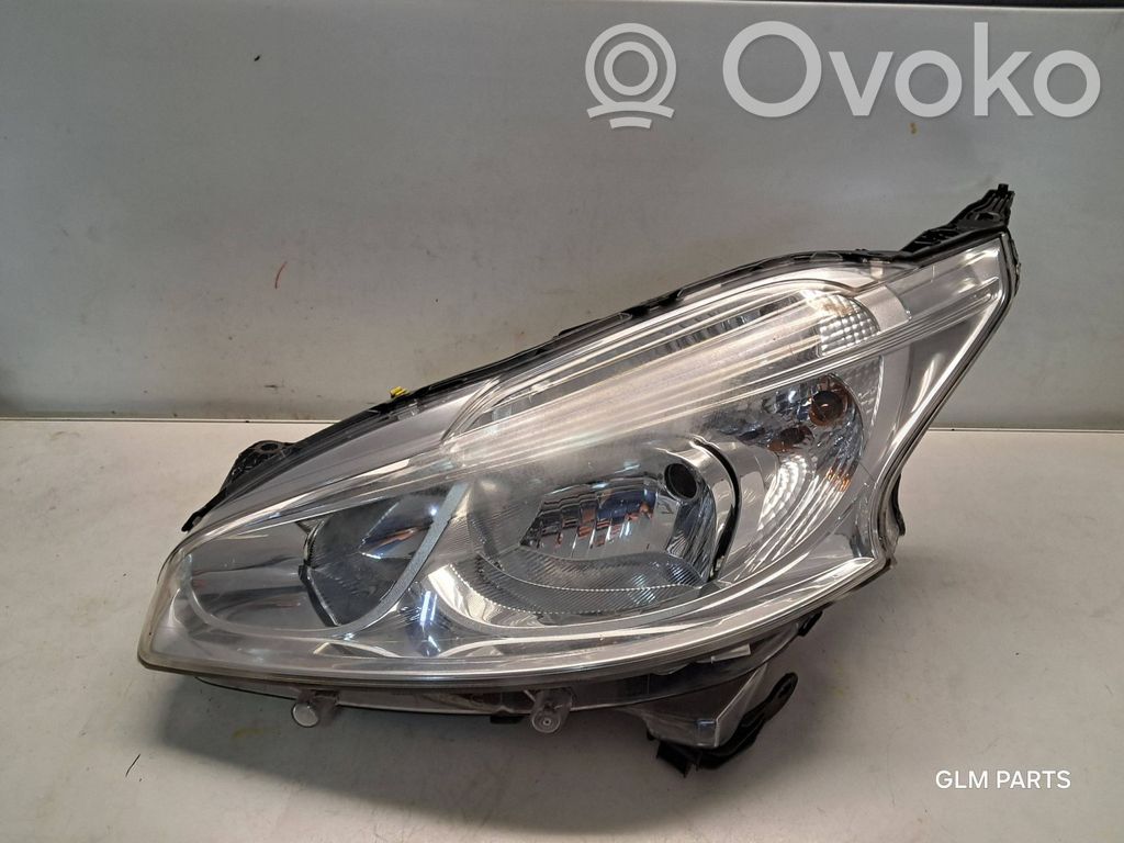 Peugeot 208 I Faro/fanale 