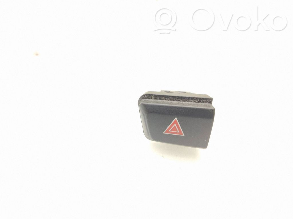 Peugeot 2008 I Hazard light switch 