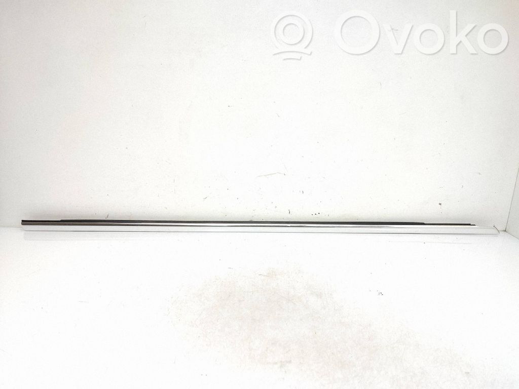 Audi A4 S4 B9 Rivestimento modanatura del vetro della portiera anteriore