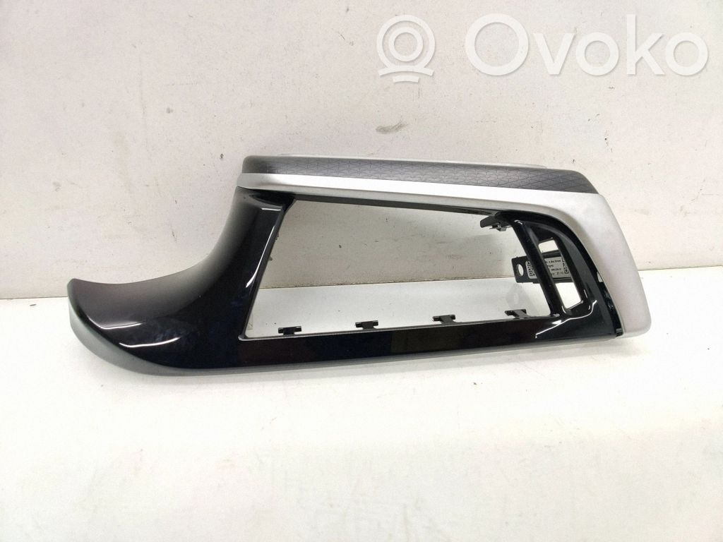 BMW 5 G30 G31 G38 Boîte à gants garniture de tableau de bord 