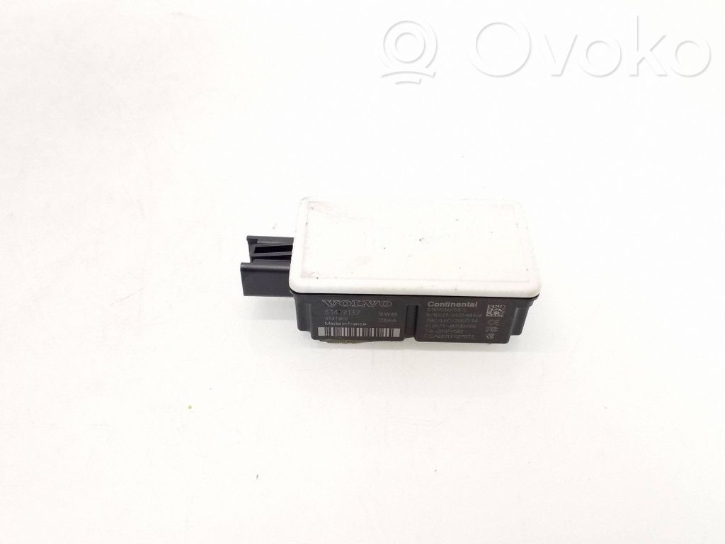 Volvo V60 Door central lock control unit/module 