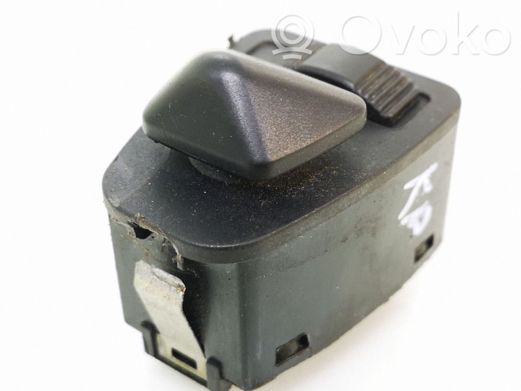 BMW 3 E46 Wing mirror switch
