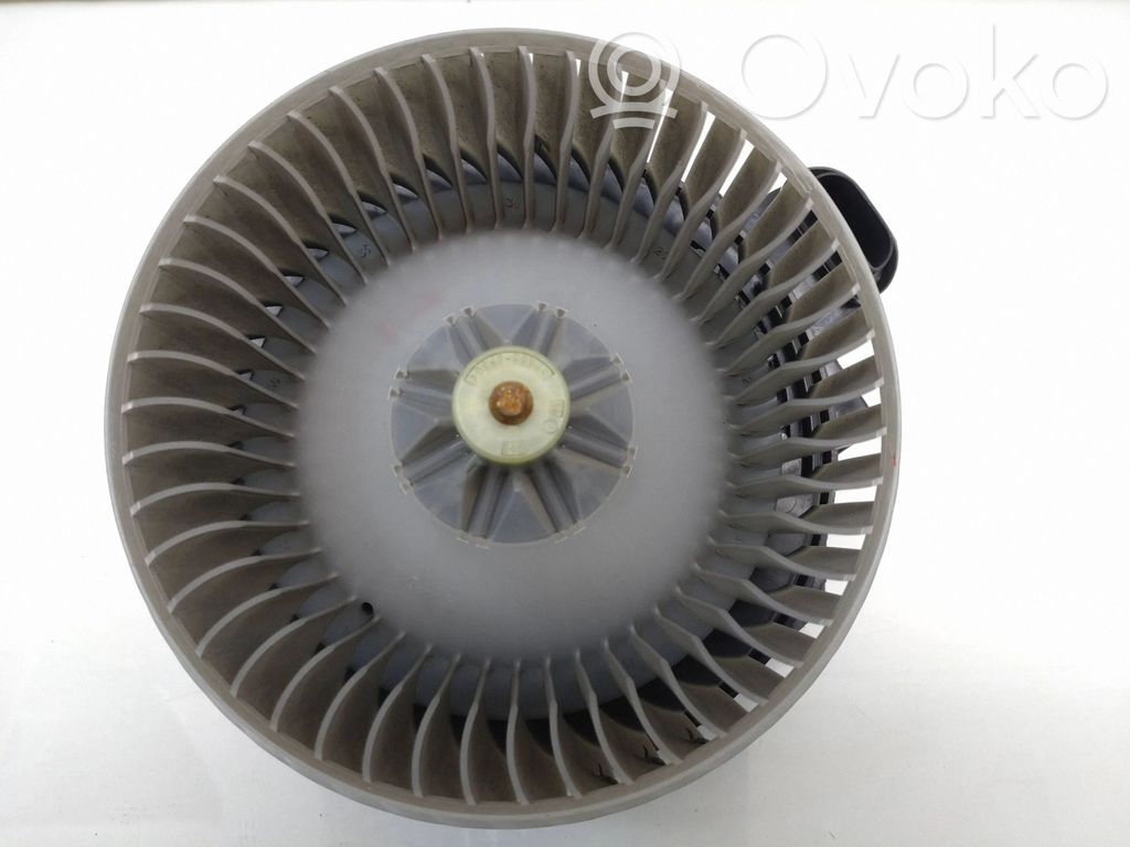Toyota Auris E180 Ventilator aerotermă 