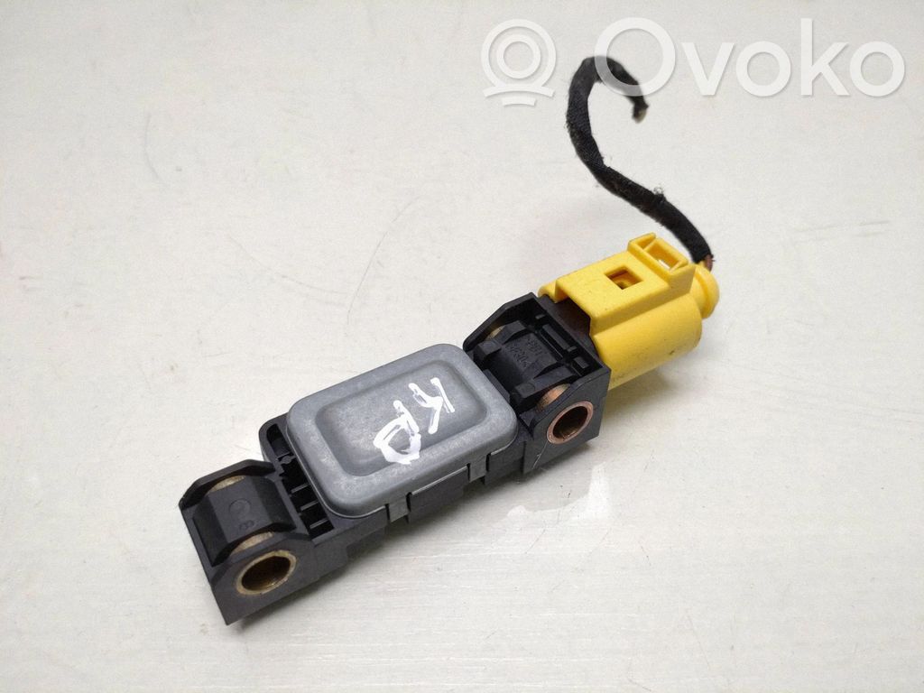 Sensor impacto/accidente para activar Airbag   4B0959643C