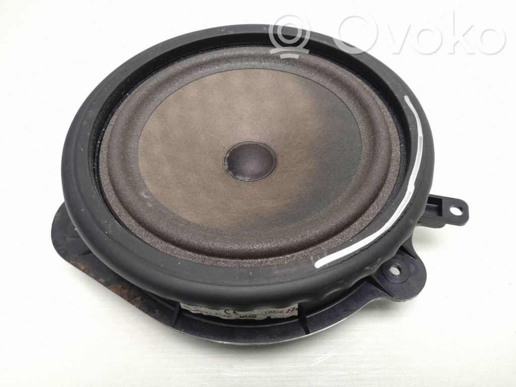 Audi A3 S3 8P Altavoz de la puerta delantera