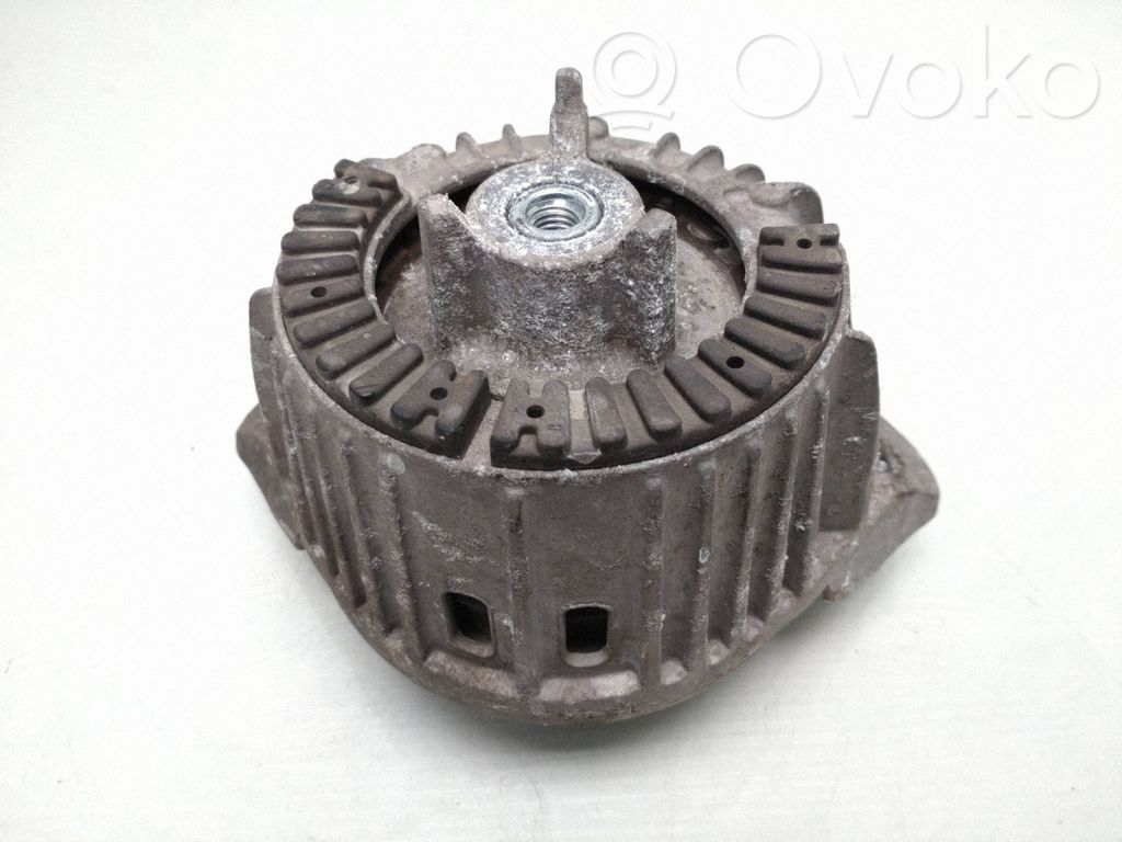Mercedes-Benz C W204 Suport tampon motor