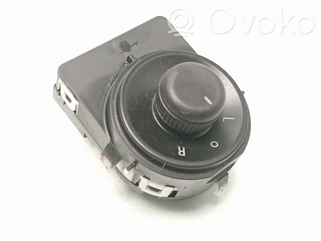 Opel Astra J Bouton de commutateur rétroviseur latéral