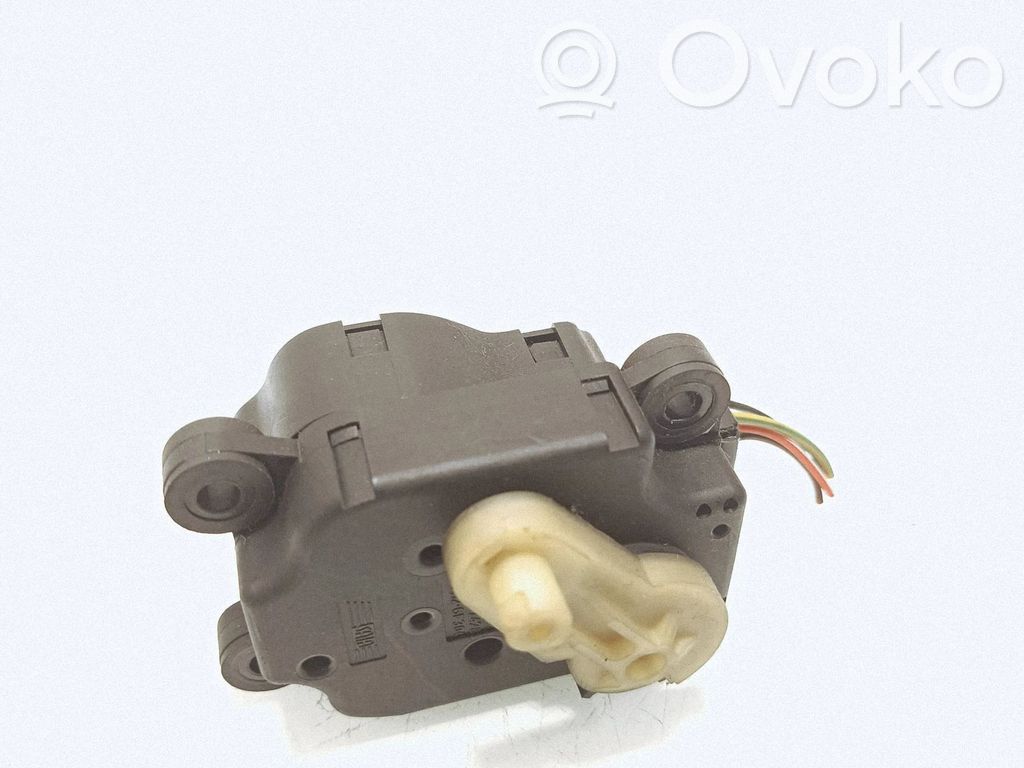 Opel Signum Moteur / actionneur de volet de climatisation
