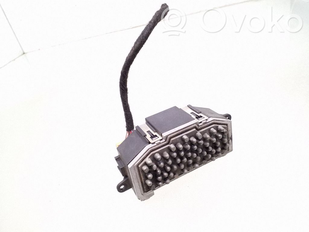 Volkswagen PASSAT B6 Motor aerotermă/rezistor ventilator 