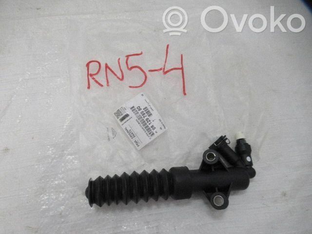 Citroen C3 Kytkimen apusylinteri