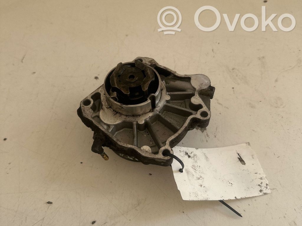 Opel Astra J Alipainepumppu 