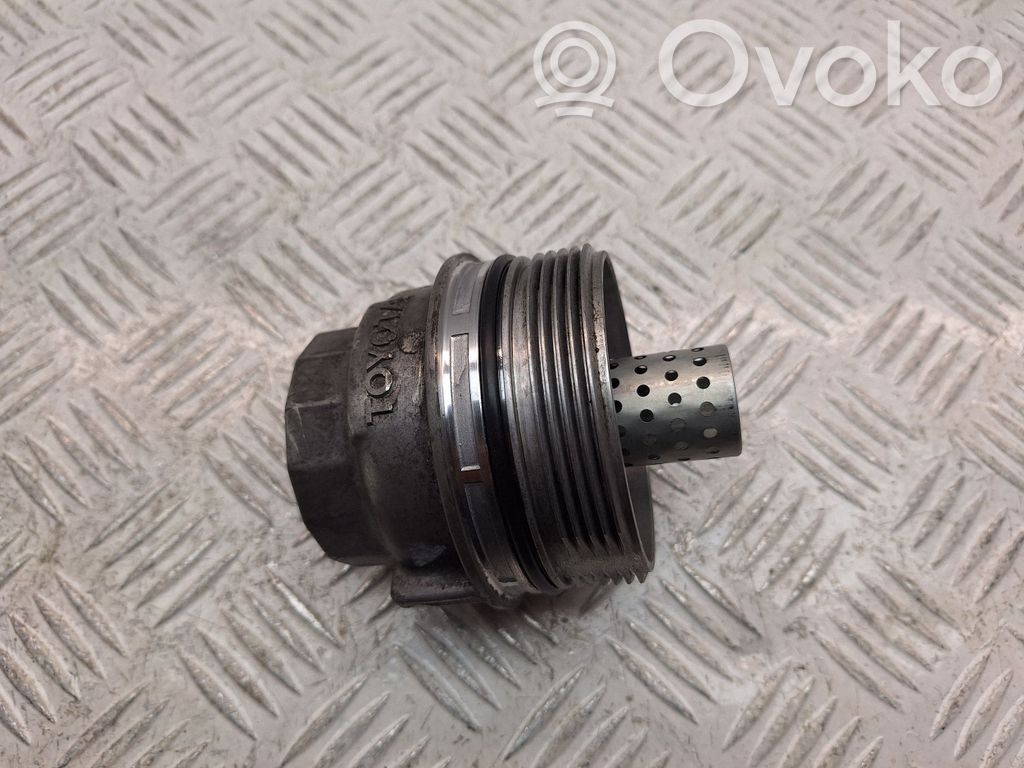 Toyota Avensis T250 Coperchio del filtro dell’olio
