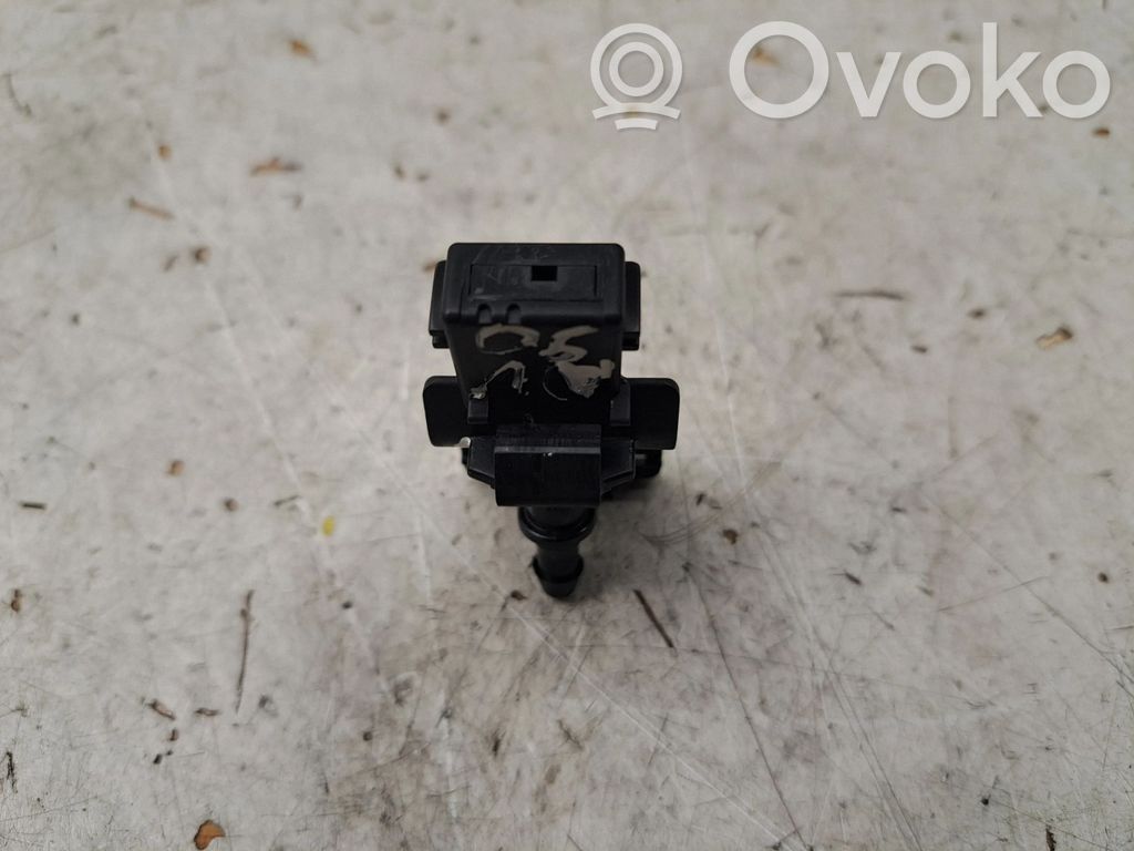 Toyota Avensis T270 Ugello a spruzzo lavavetri per parabrezza