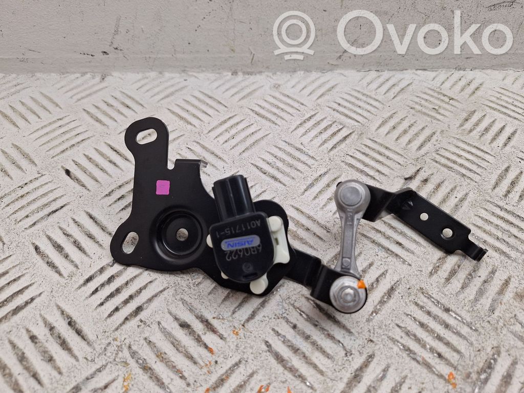 Toyota Avensis T270 Sensore di livello faro/fanale