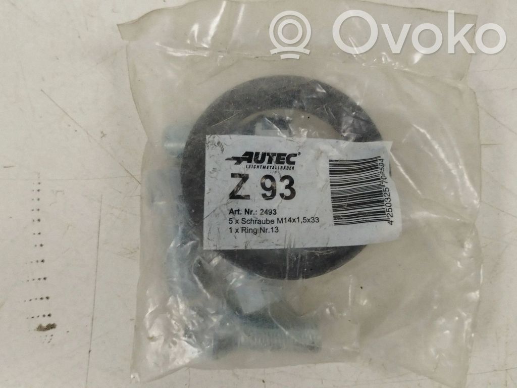 Volkswagen Polo IV 9N3 Schrauben / Muttern