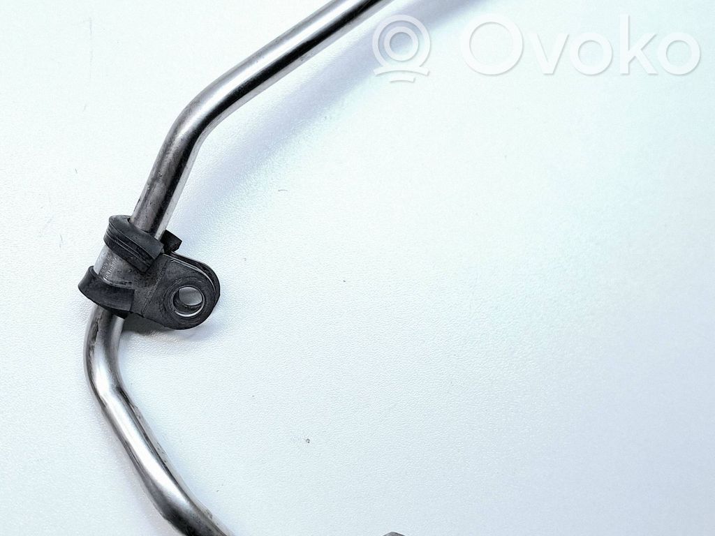 Audi A4 S4 B8 8K Conductă alimentare combustibil 
