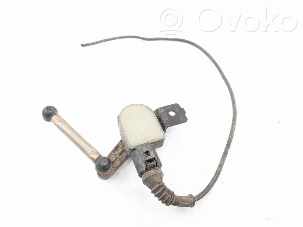 Volkswagen Golf V Sensor de nivel del faro delantero/principal
