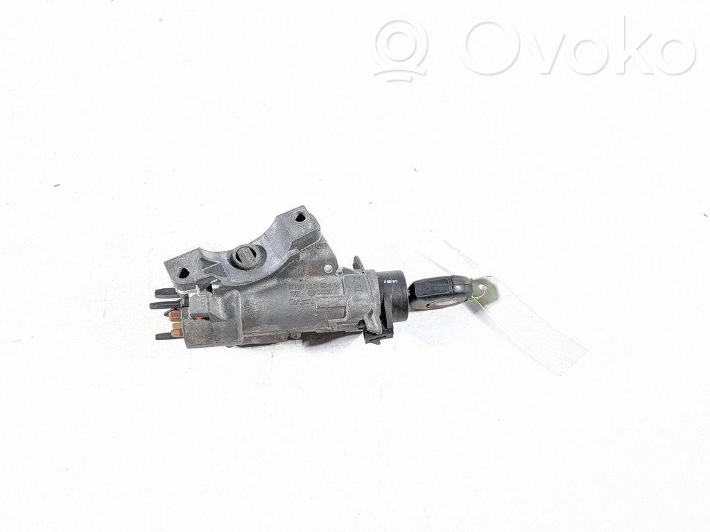 Skoda Fabia Mk3 (NJ) Verrouillage de commutateur d'allumage