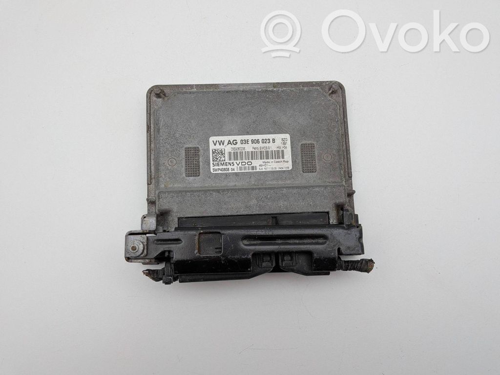 Volkswagen Polo V 6R Unidad de control/módulo del motor