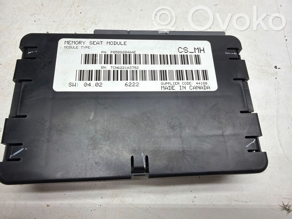 Chrysler Pacifica Istuimen säädön moduuli 