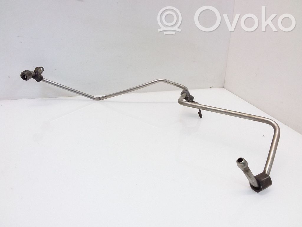 Skoda Octavia Mk2 (1Z) Tubo flessibile mandata olio del turbocompressore turbo