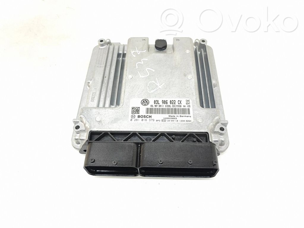 Volkswagen Transporter - Caravelle T5 Engine control unit/module 