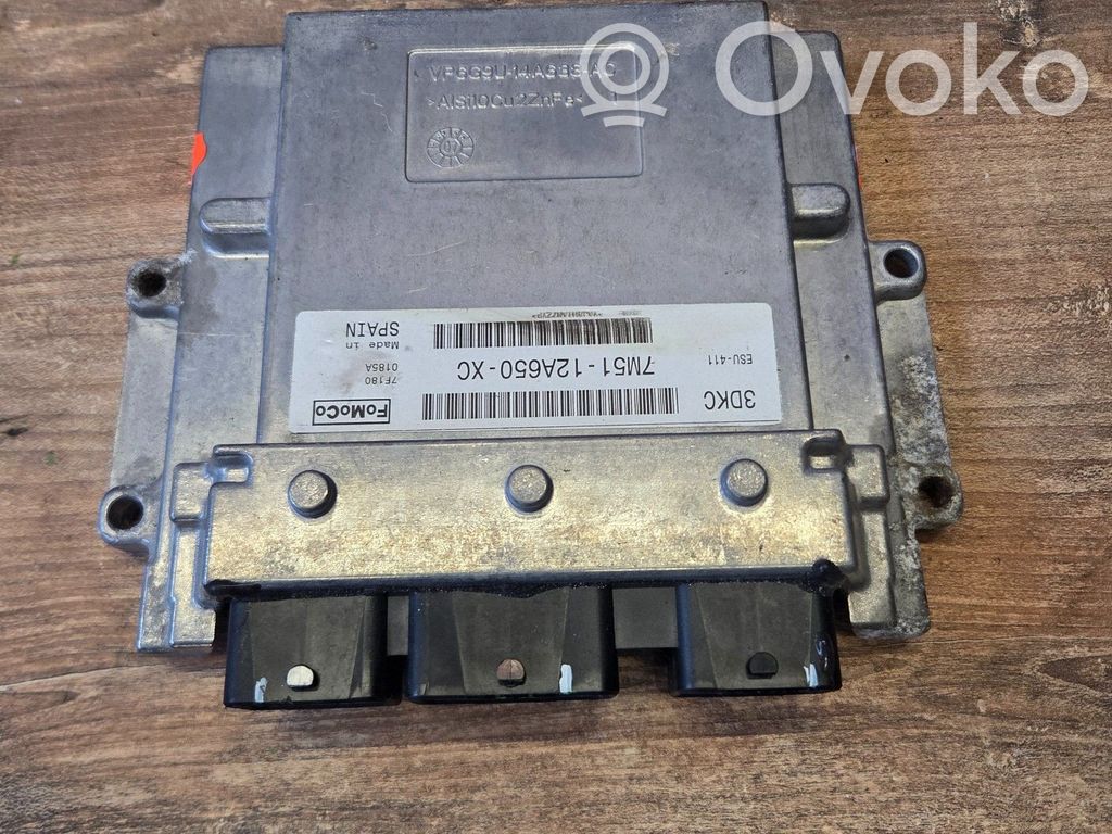 Ford Focus Komputer / Sterownik ECU silnika 