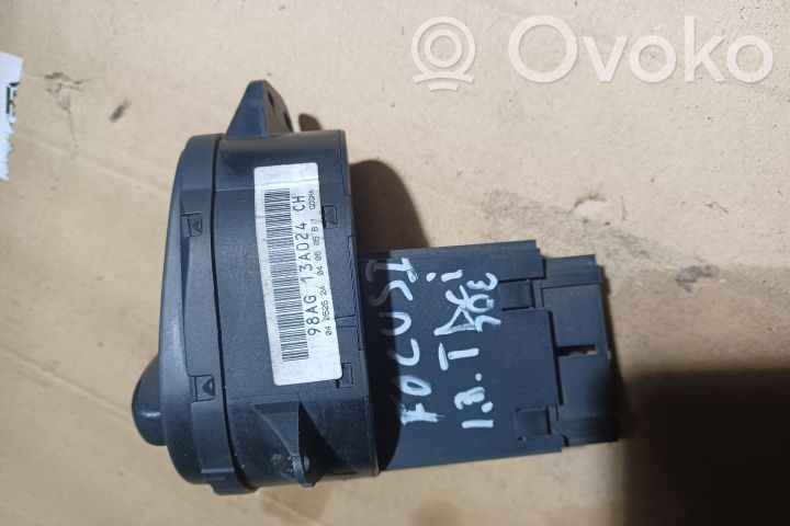 Light switch   98AG13A024CH