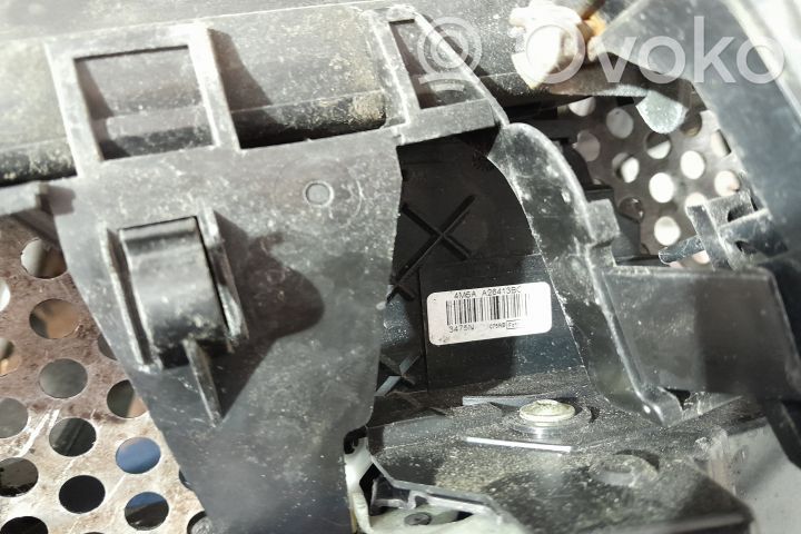 Ford Focus Aizmugurē slēdzene 