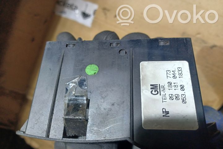 Opel Astra G Light switch 