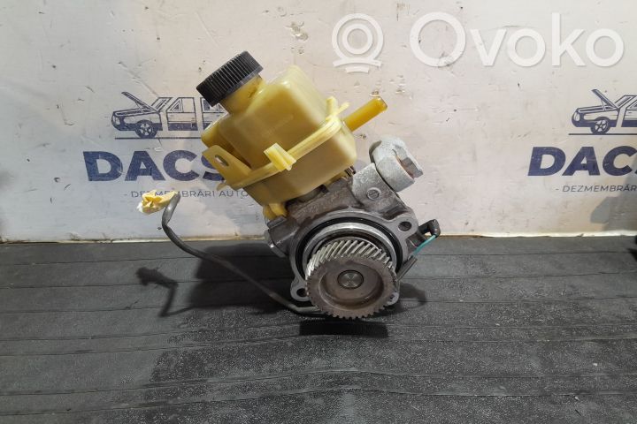 Power steering pump   RF7J