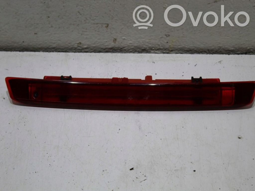 Ford B-MAX Third/center stoplight 