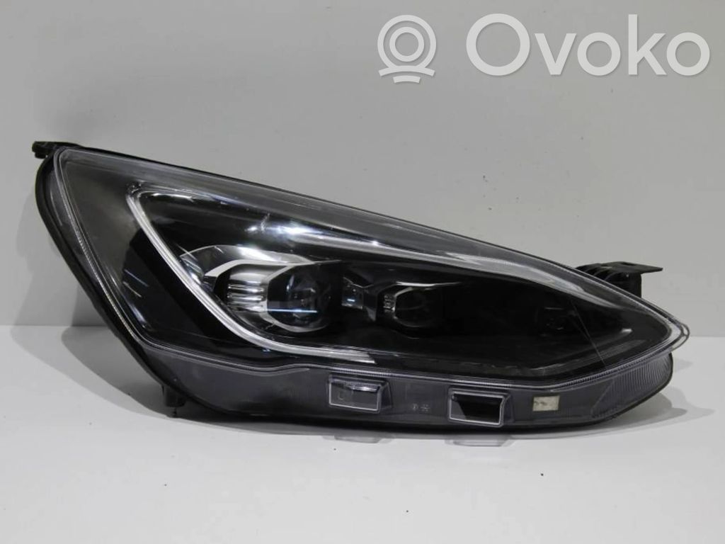 Ford Focus Headlight/headlamp 