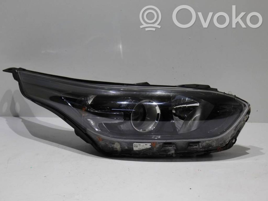KIA Ceed Headlight/headlamp 