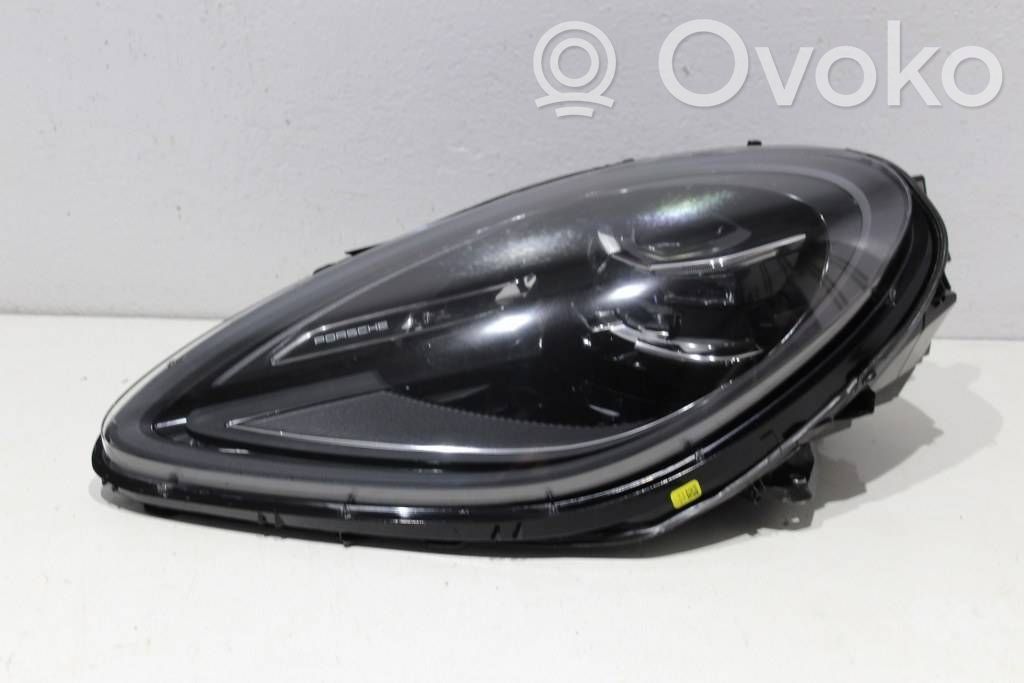 Porsche Macan (95B) Lampa przednia 