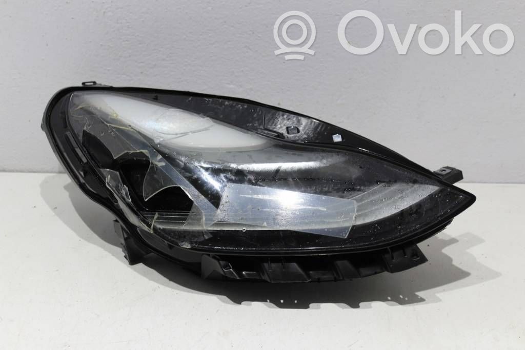 Tesla Model Y Headlight/headlamp 
