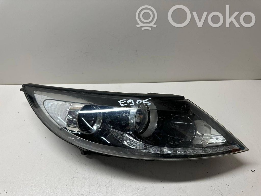 KIA Sportage Lampa przednia 