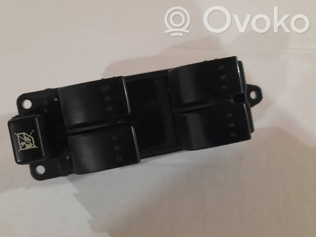 Electric window control switch   BP5E66350,03123005