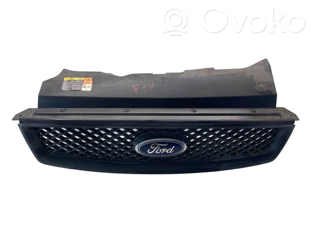 Ford Focus Augšējais režģis 