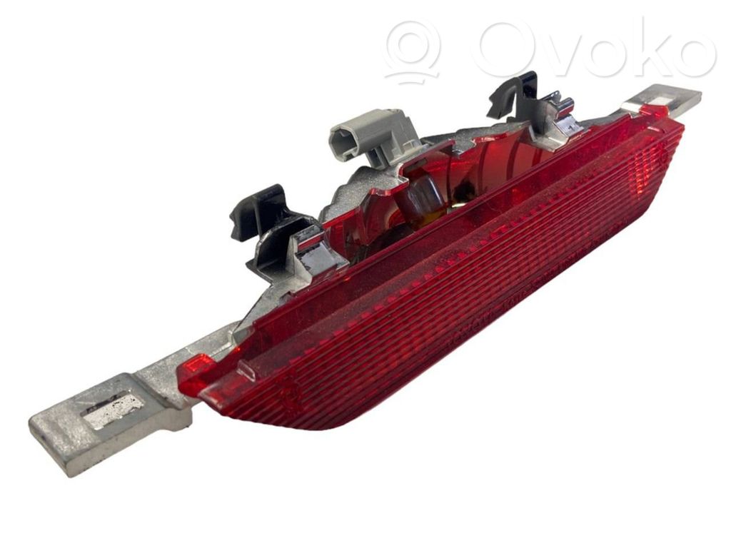 Toyota Corolla Verso E121 Third/center stoplight 