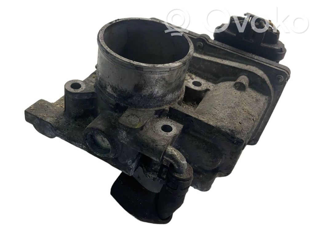 Kuristusventtiili   R2AA136B0