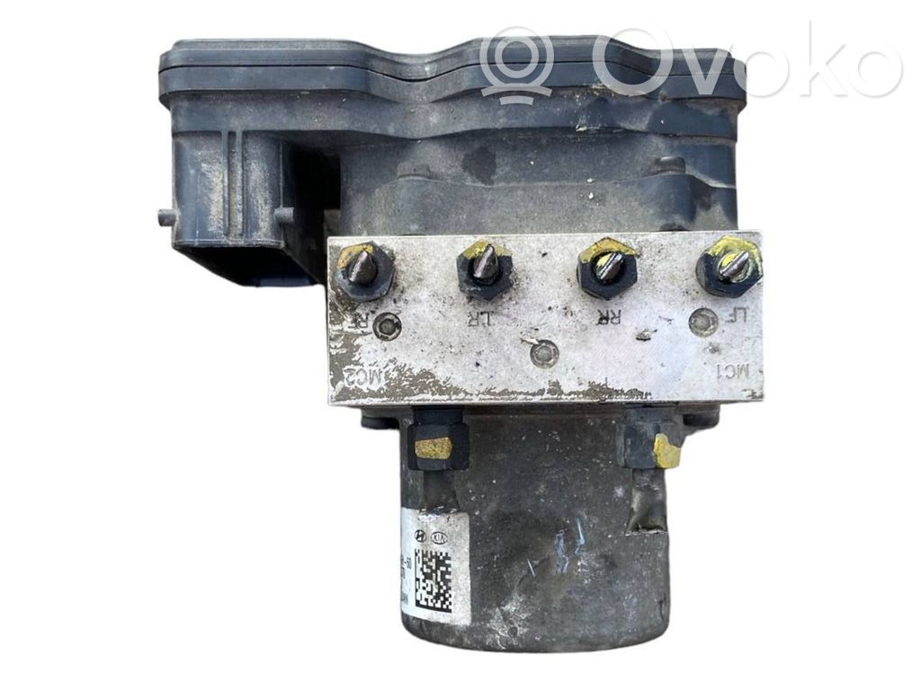 Hyundai i40 ABS Pump 