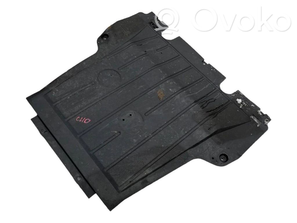 Renault Clio IV Engine splash shield/under tray 