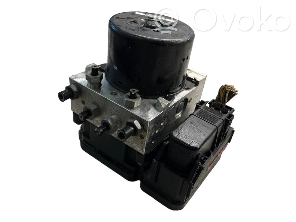 Volvo V40 ABS Pump 
