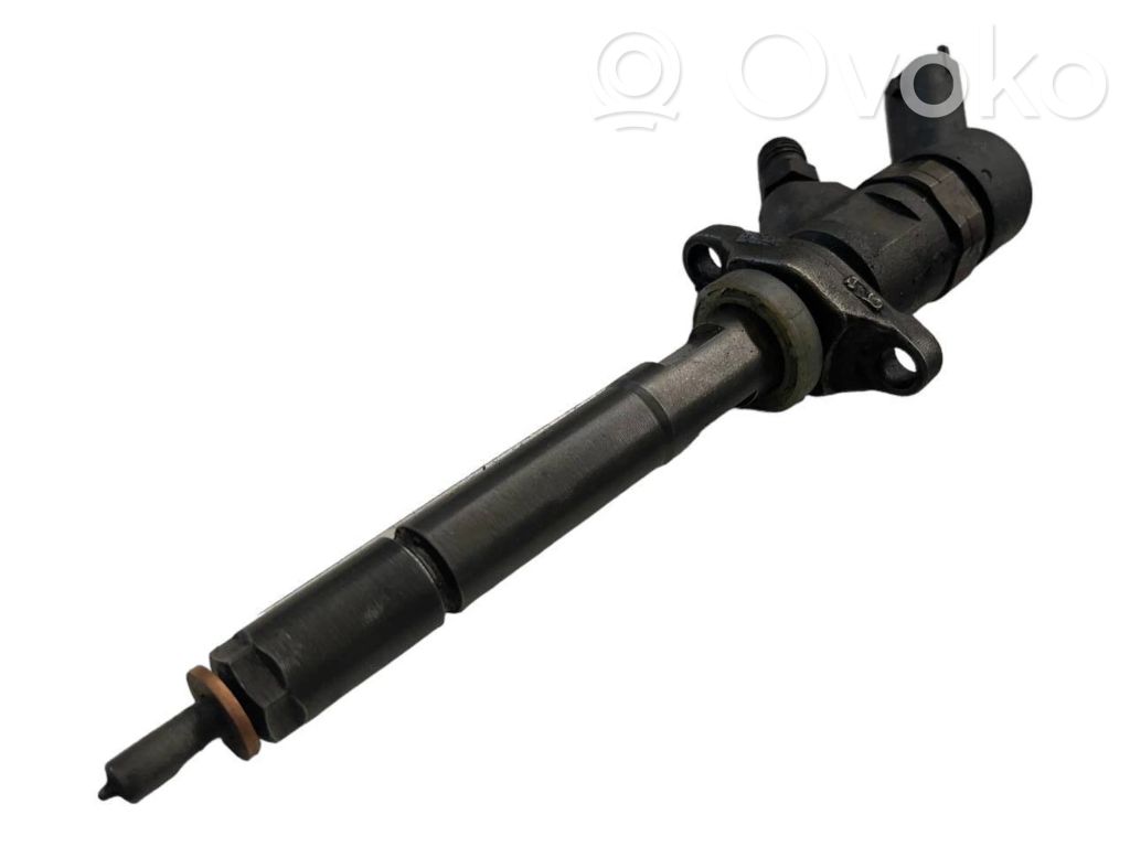 Volvo S40 Fuel injector 